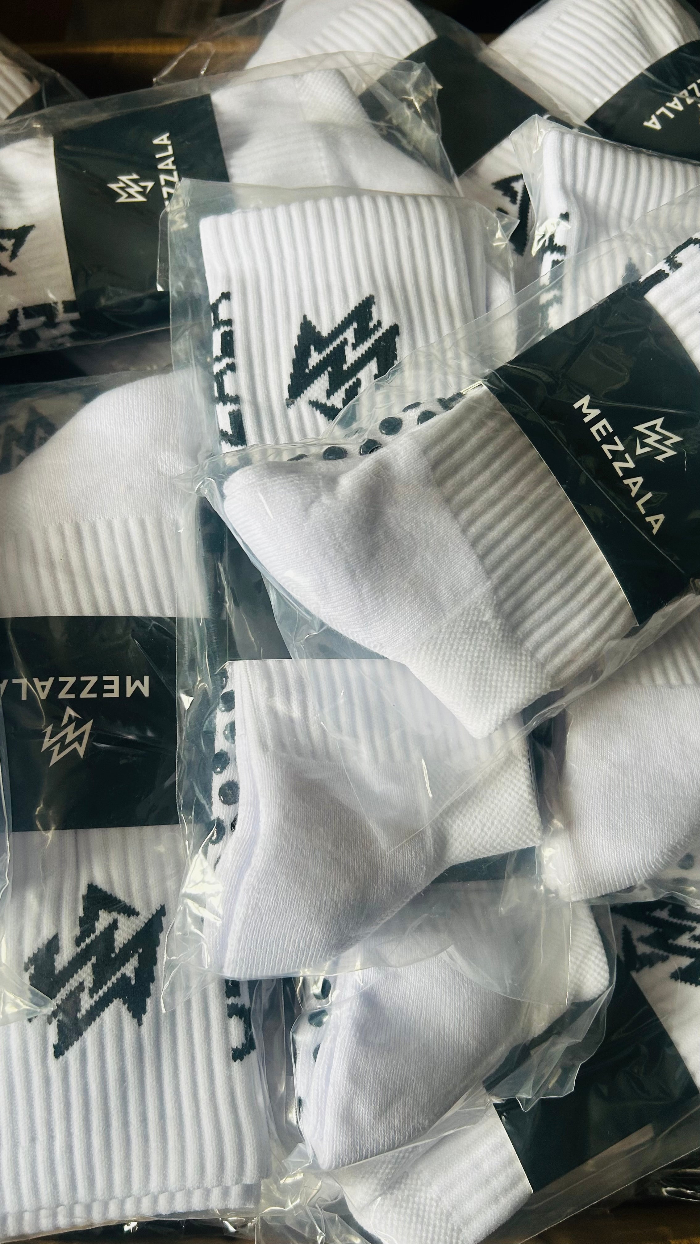 MEZZALA Grip Socks