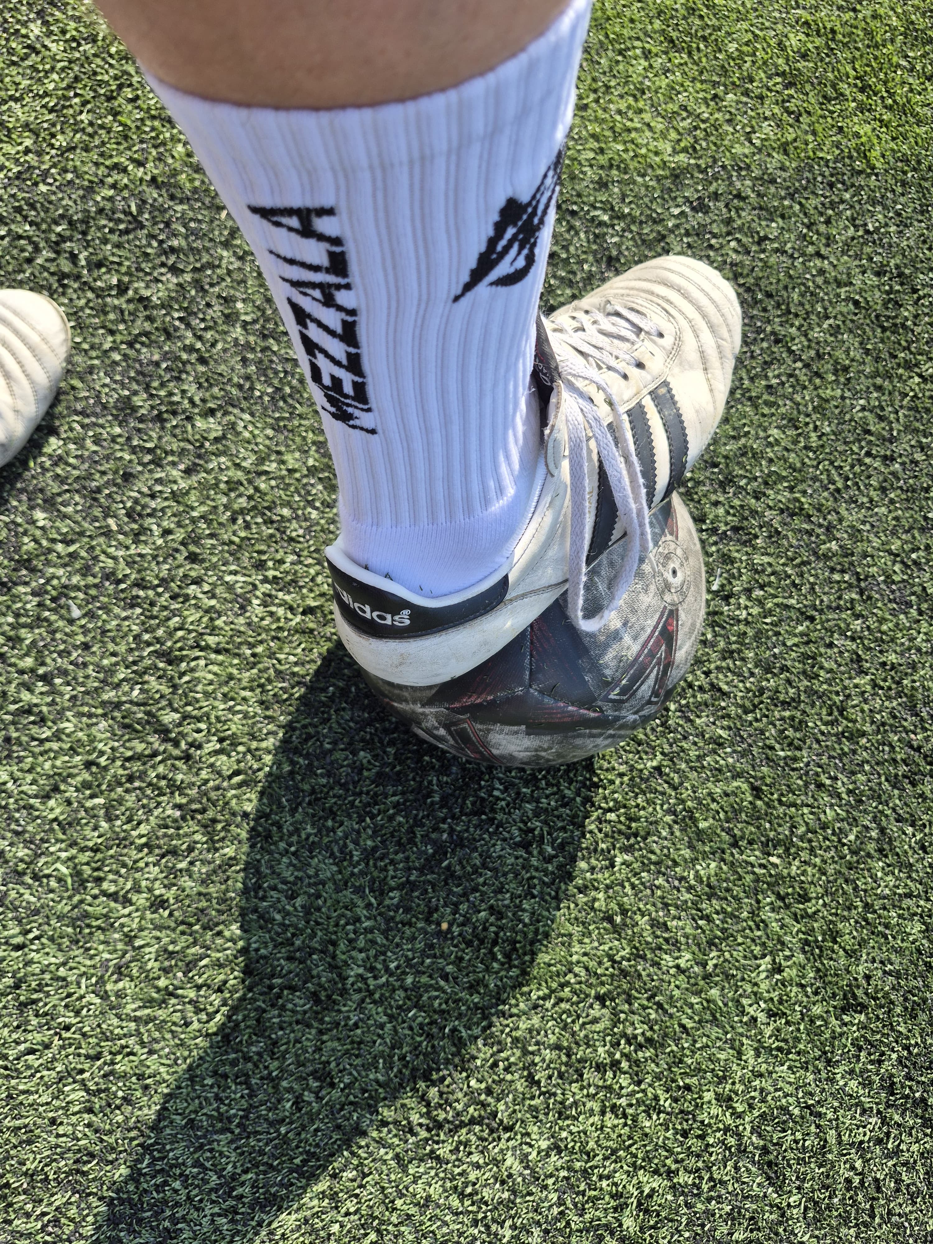 MEZZALA Grip Socks
