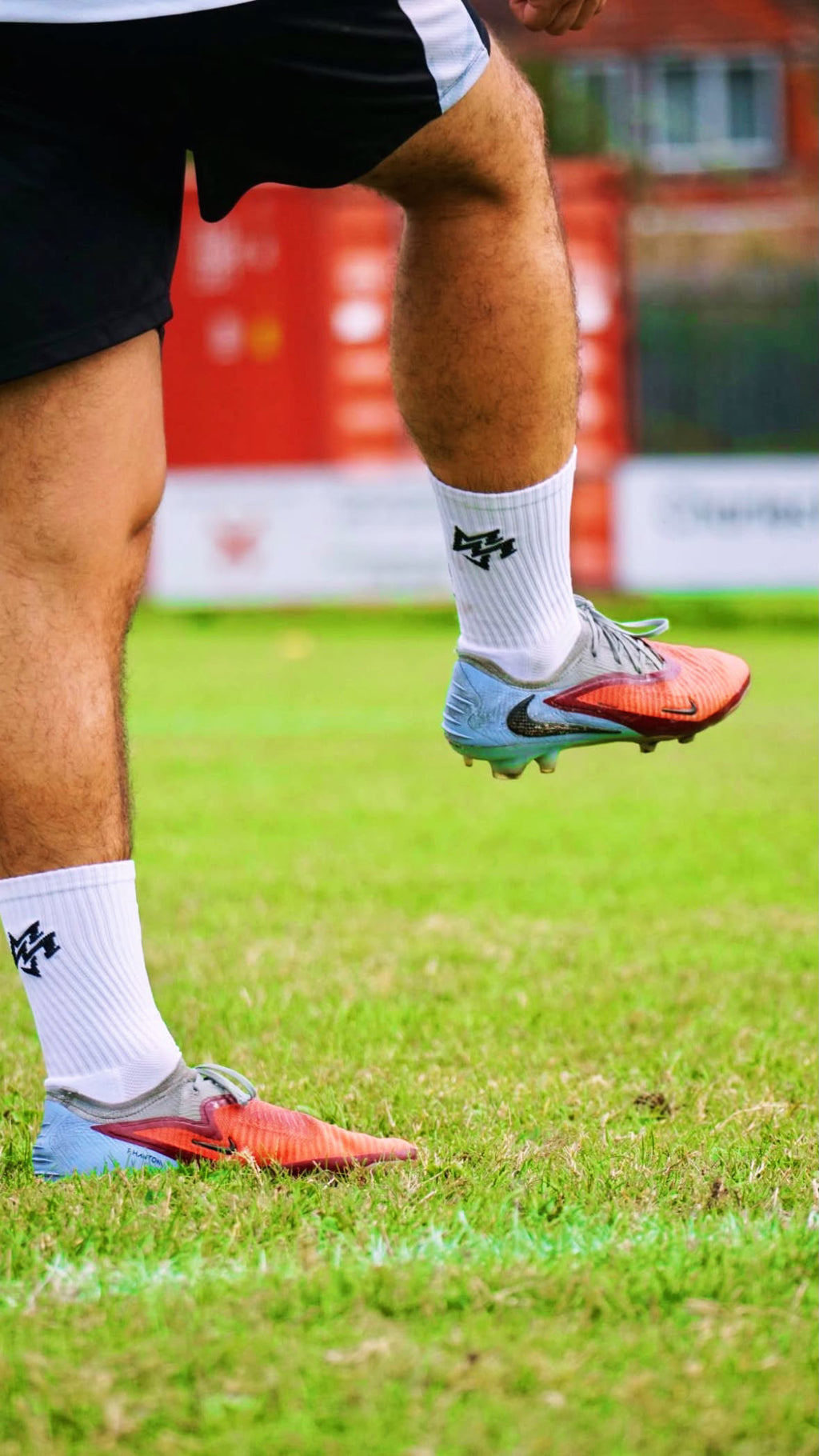 MEZZALA Grip Socks - 16 Team Bundle White Bundle